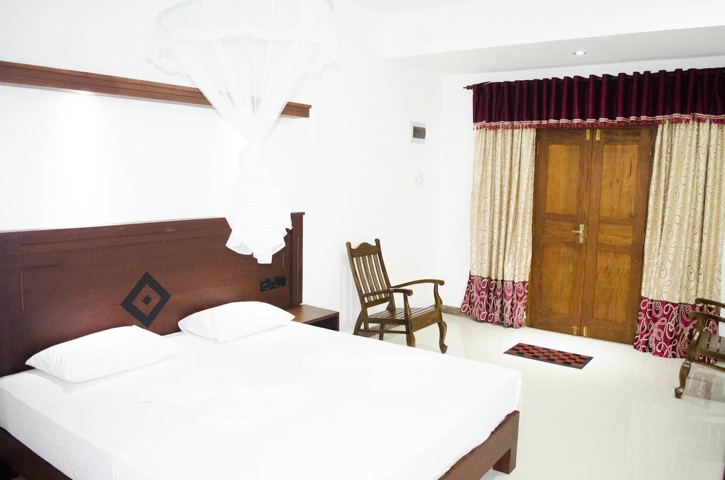 Suwa Arana Resort Mirissa Quarto foto