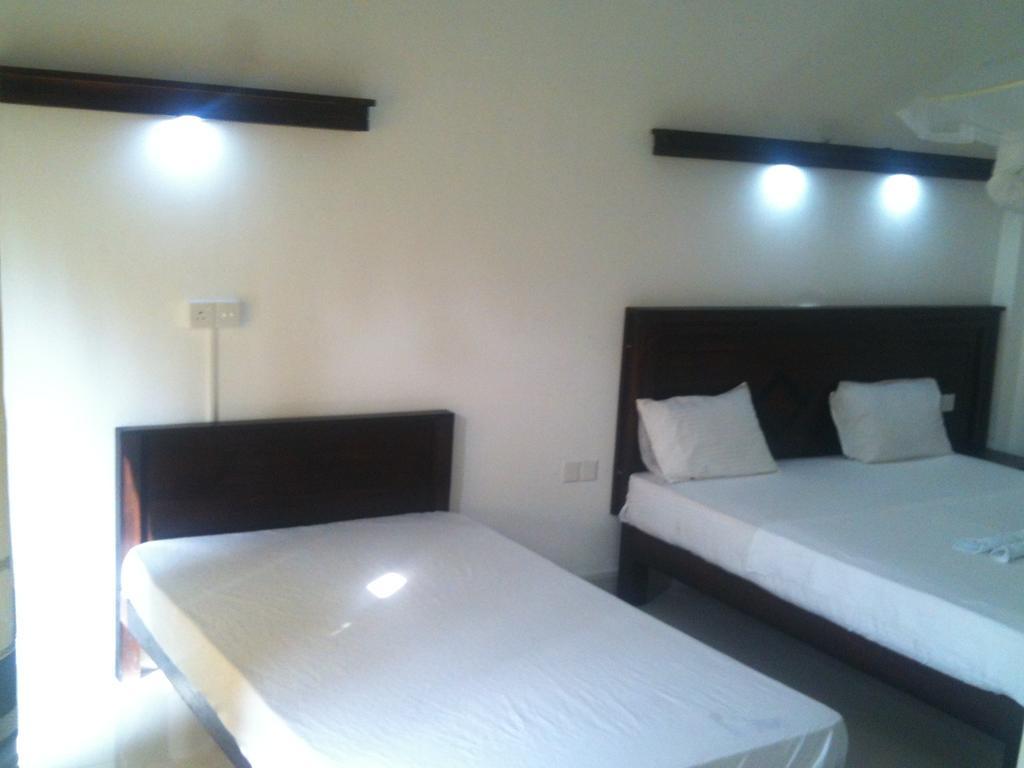 Suwa Arana Resort Mirissa Quarto foto